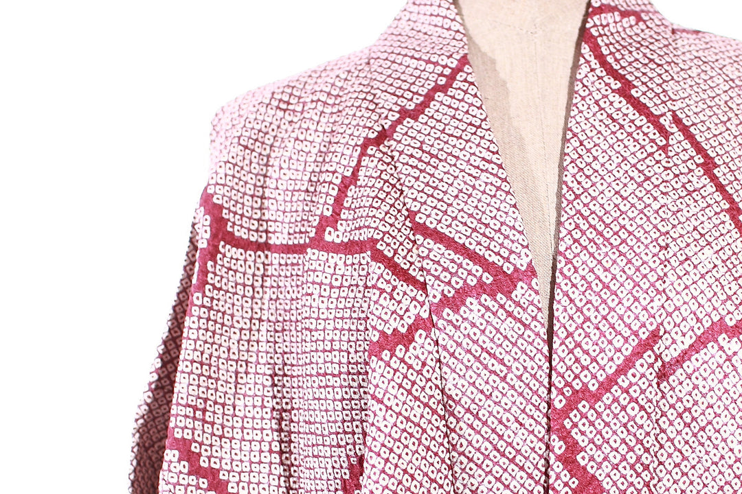 Vintage Japanese Shibori Haori Jacket - Cherry Blossom Grid Pattern in Red and White